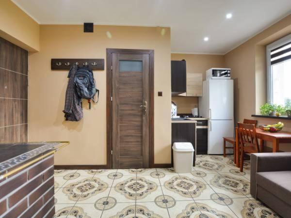 Apartament Folkowy Wujek Pod Gromadzyniem 우스트르치키 돌네 외부 사진